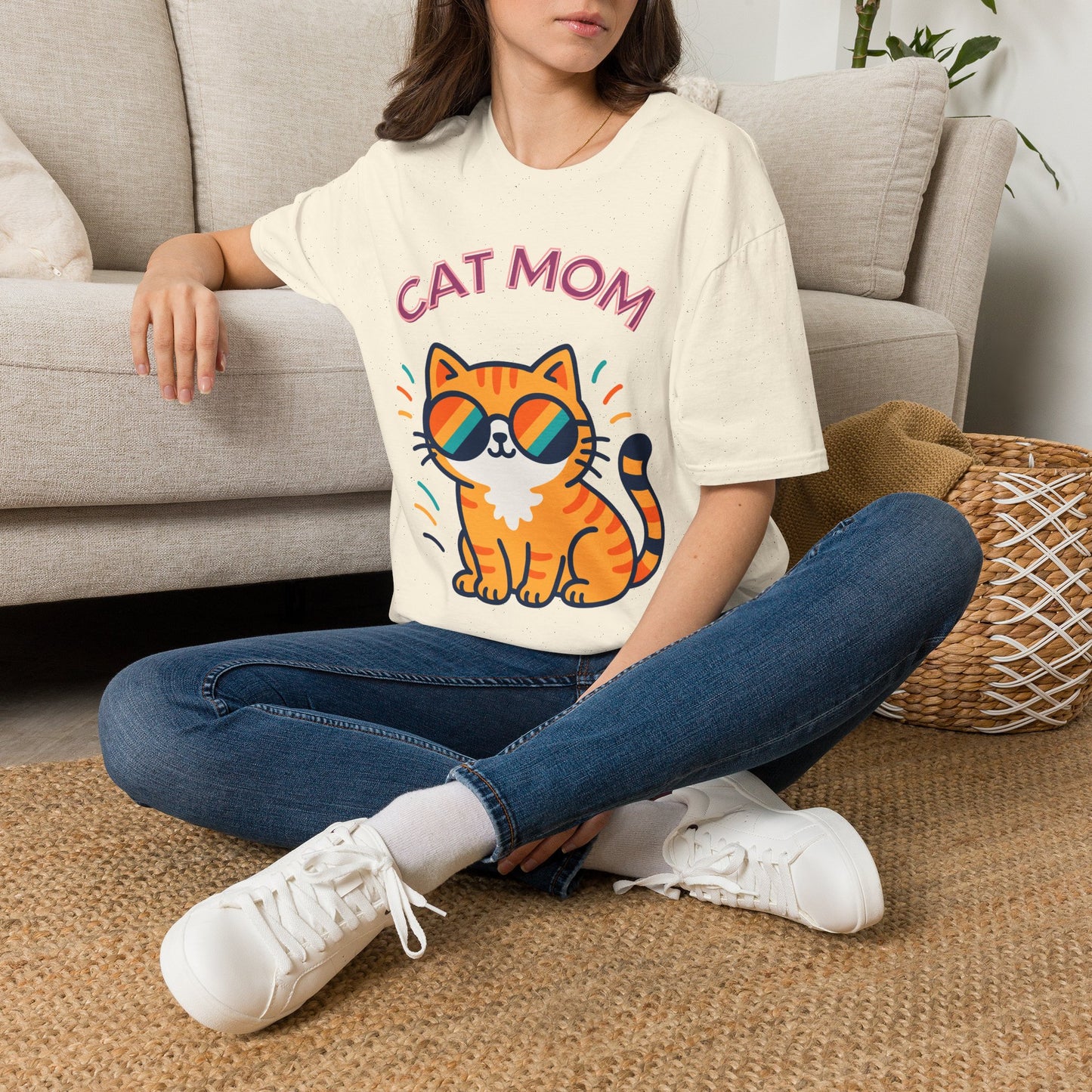 Cat Mom T-Shirt — Cute Sunglasses Kitty Tee for Cat Lovers, Pet Tshirt, Pet lover Tshirt, Cute animal Tshirt